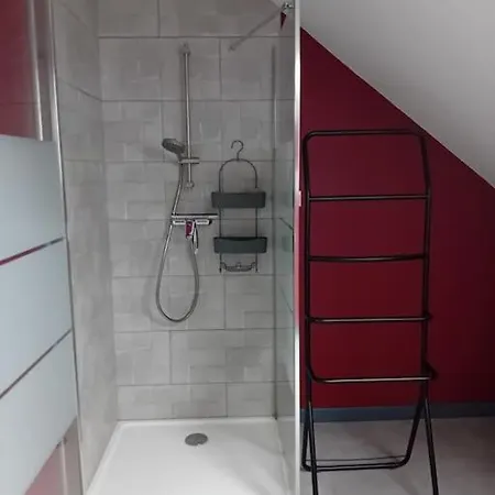 Logement Dans La Campagne Nerisienne